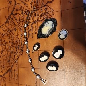 Fashion cameos resin material